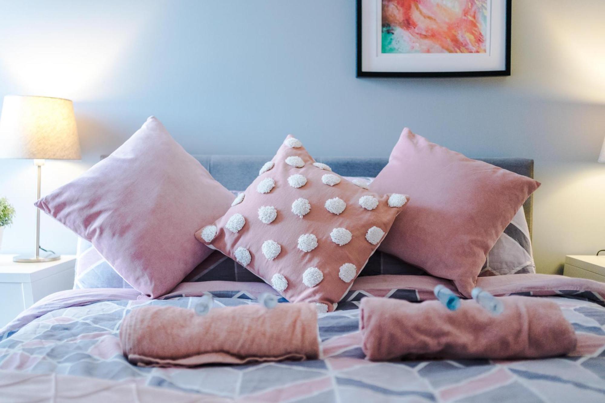 Opp Liverpool - Perfect For Contractors And Travellers, Big Savings Booking 4 Nights Or More! Appartement Buitenkant foto