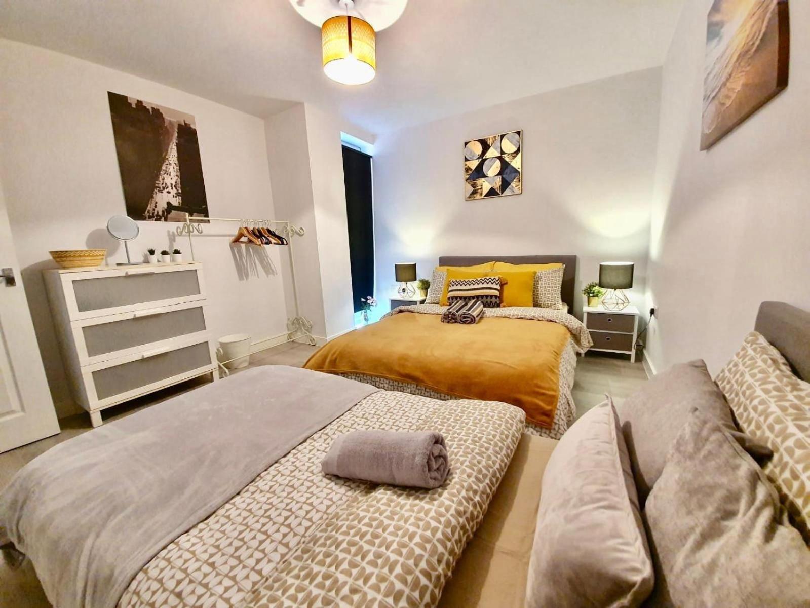 Opp Liverpool - Perfect For Contractors And Travellers, Big Savings Booking 4 Nights Or More! Appartement Kamer foto